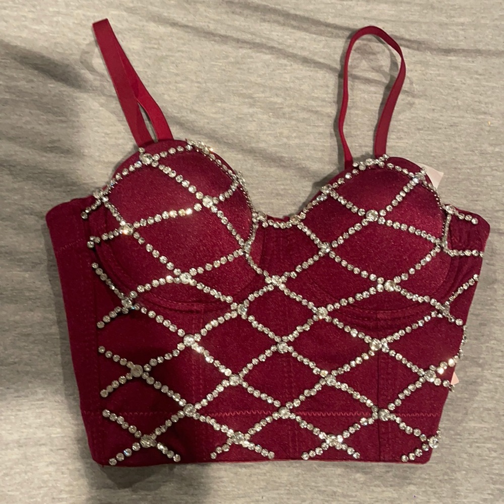Small crop top